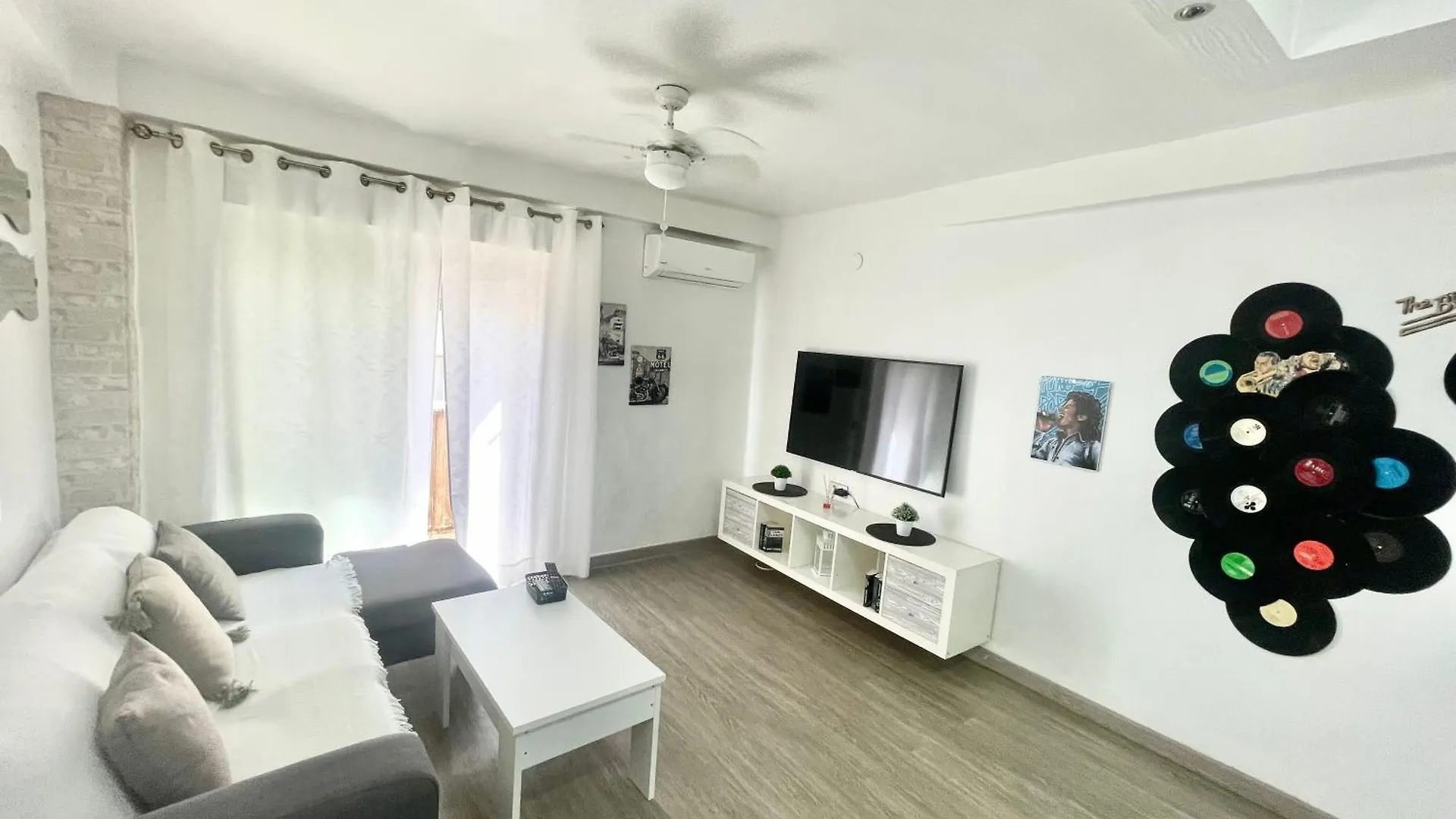 Apartamento Kira Nerja Apartment